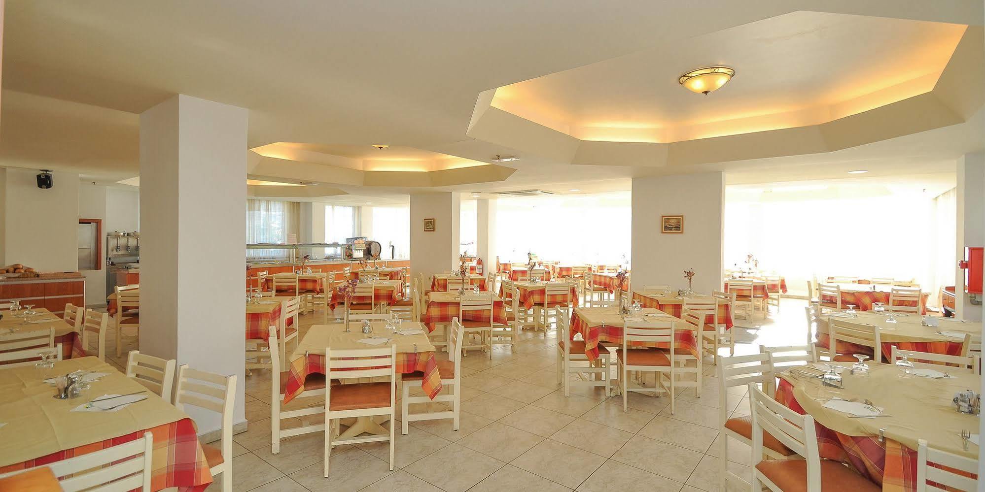 Alfa Hotel โคลิมเบีย ภายนอก รูปภาพ